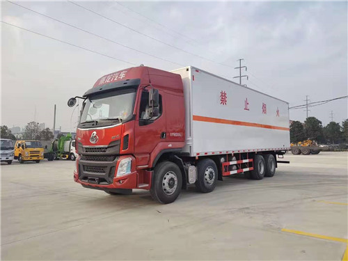東風(fēng)柳汽前四后八危化廂式車(chē)市場(chǎng)必購(gòu)車(chē)型推薦