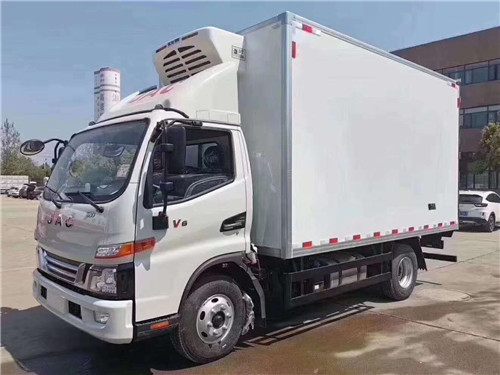 江淮最火國(guó)六冷藏車(chē)---江淮駿鈴V6冷藏車(chē)，不超重，現(xiàn)車(chē)多多