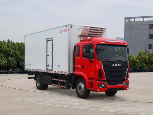 江淮格爾發7.2米6.8米冷藏車云內德威220馬力發動機前10臺享6000元現金返利