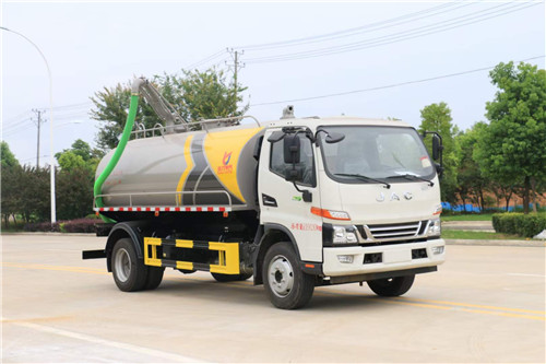 國六江淮駿鈴V7 9方吸糞車圖片參數介紹