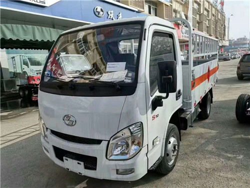 特大好消息 上汽躍進(jìn)國六氣瓶運(yùn)輸車北京環(huán)保已下發(fā)，可在北京上牌，暢行無阻！ (3).jpg